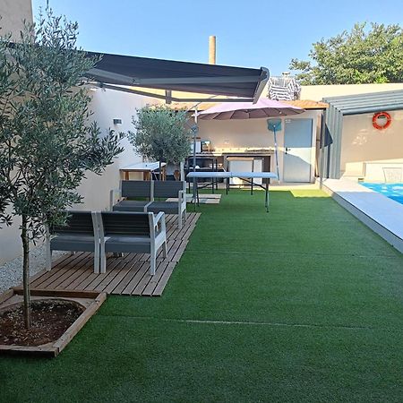 Alojamiento El Pez Casa Con Piscina Climatizada Villafranca de los Caballeros Ngoại thất bức ảnh