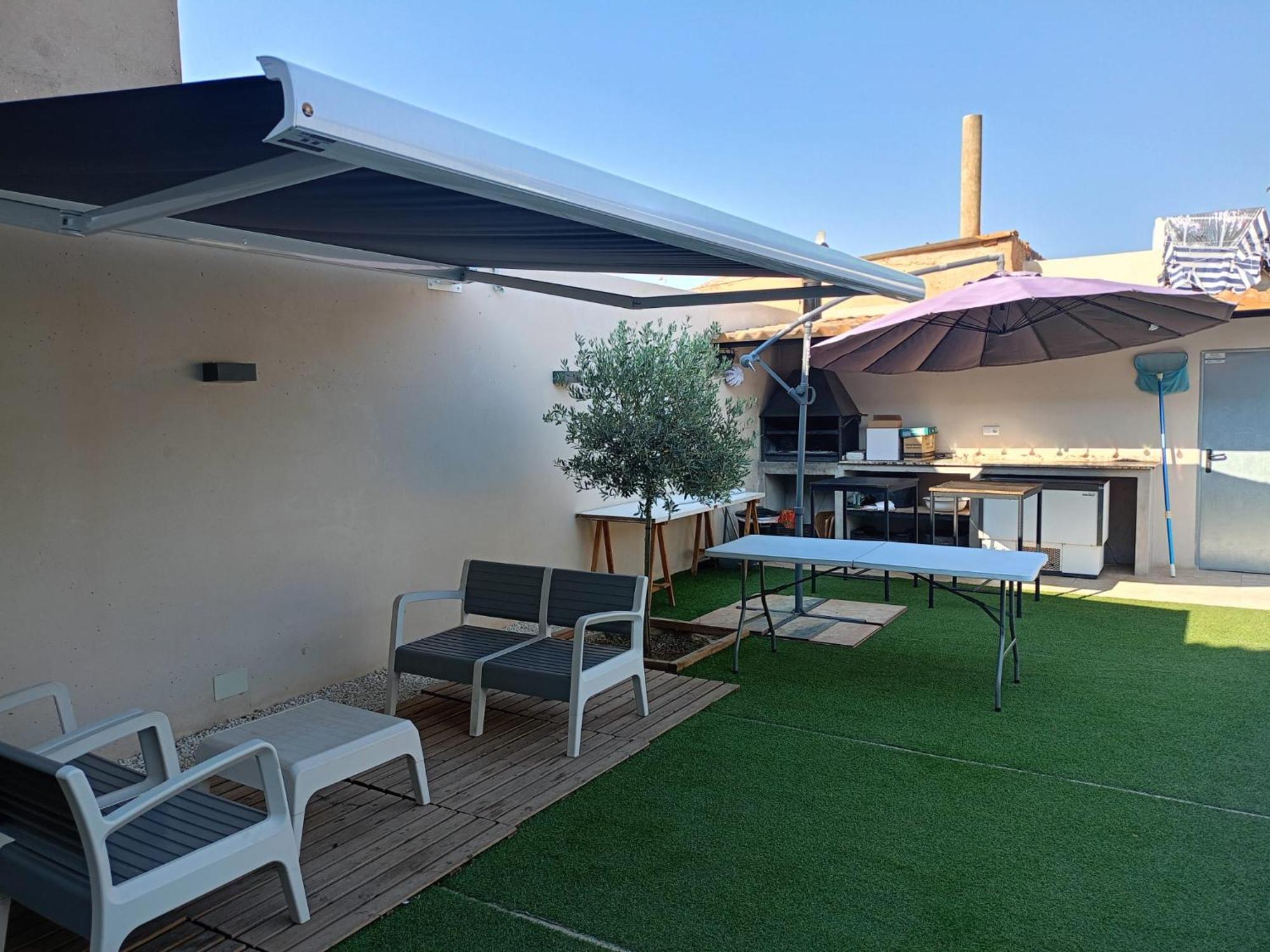 Alojamiento El Pez Casa Con Piscina Climatizada Villafranca de los Caballeros Ngoại thất bức ảnh